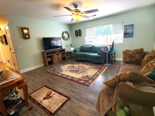 1011 North Boulevard, Shasta Lake, CA 96019