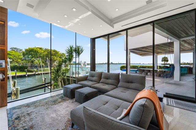 1133 Belle Meade Island Drive, Miami, FL 33138