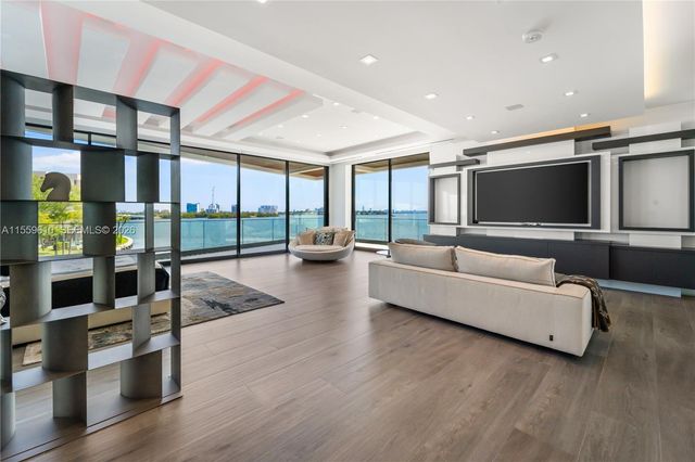 1133 Belle Meade Island Drive, Miami, FL 33138