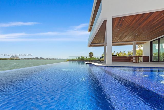 1133 Belle Meade Island Drive, Miami, FL 33138