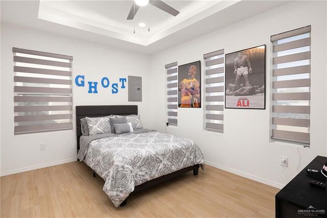 1527 W B Street, Mission, TX 78572