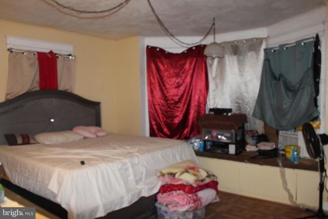 224 GARFIELD AVE, Trenton, NJ 08629