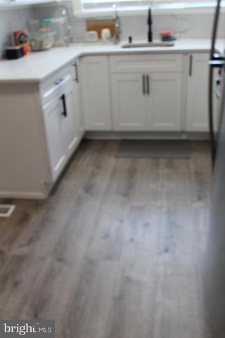 224 GARFIELD AVE, Trenton, NJ 08629