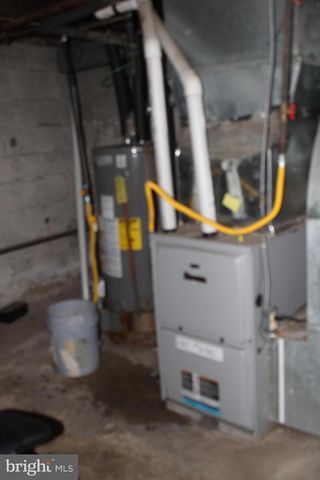 224 GARFIELD AVE, Trenton, NJ 08629