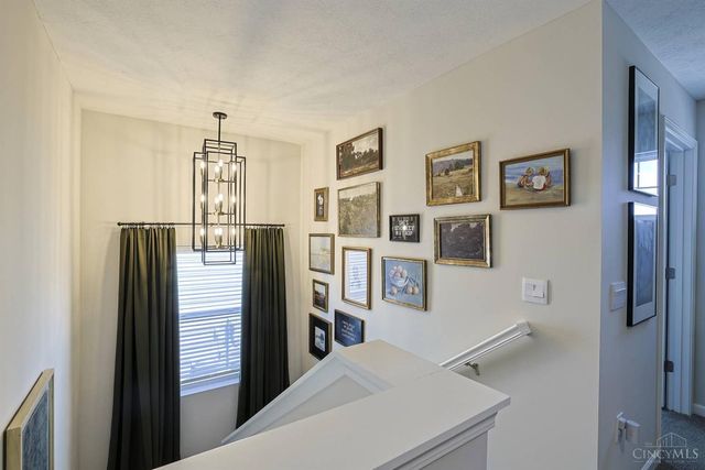 408 E Oak Avenue, Trenton, OH 45067