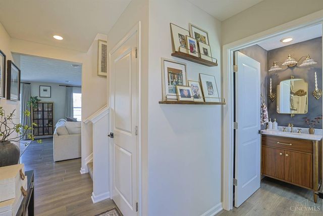 408 E Oak Avenue, Trenton, OH 45067