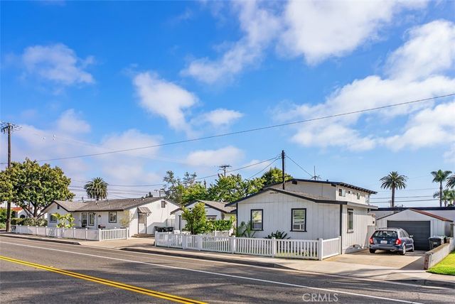 195 Broadway, Costa Mesa, CA 92627