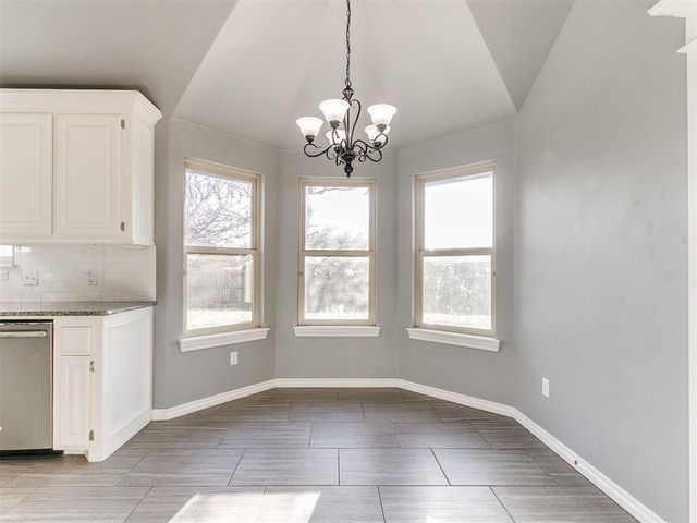 712 S Patterson Drive, Moore, OK 73160