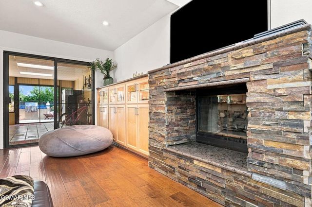 3982 Santa Monica Court, Newbury Park, CA 91320