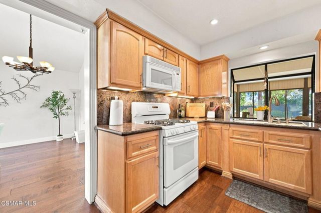 3982 Santa Monica Court, Newbury Park, CA 91320