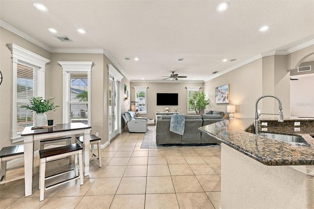 9504 WATERFORD OAKS BOULEVARD, Winter Haven, FL 33884