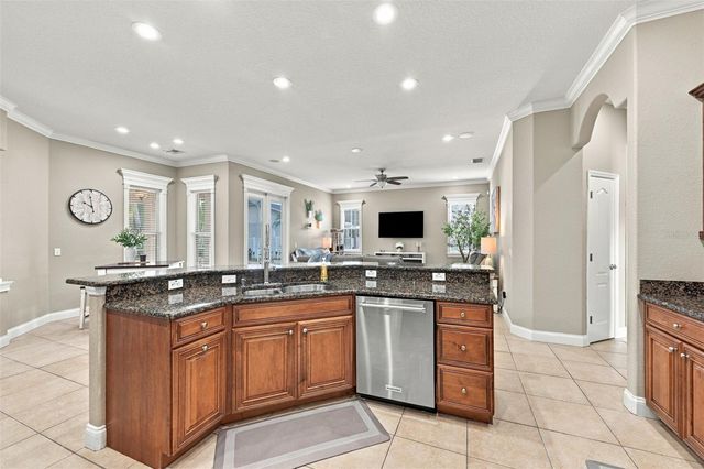 9504 WATERFORD OAKS BOULEVARD, Winter Haven, FL 33884