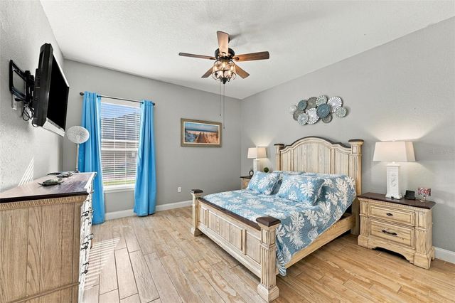 9504 WATERFORD OAKS BOULEVARD, Winter Haven, FL 33884