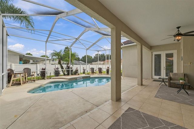 9504 WATERFORD OAKS BOULEVARD, Winter Haven, FL 33884