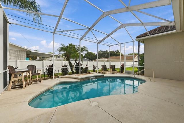 9504 WATERFORD OAKS BOULEVARD, Winter Haven, FL 33884