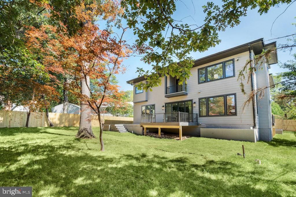 5225 LITTLE FALLS RD, Arlington, VA 22207