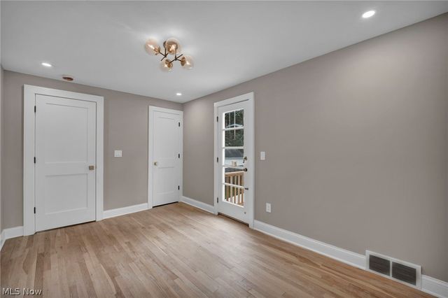 18329 Lomond Boulevard, Shaker Heights, OH 44122