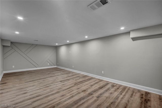 18329 Lomond Boulevard, Shaker Heights, OH 44122