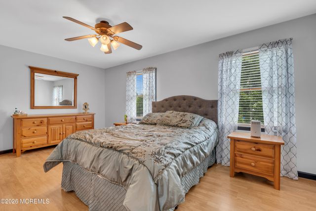 786 Garfield Avenue, Toms River, NJ 08753