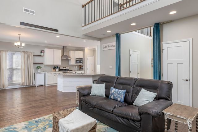 10711 Thatcher Crest Drive, Soddy Daisy, TN 37379