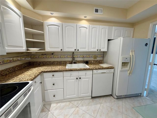 1980 S Ocean Dr 6N, Hallandale Beach, FL 33009