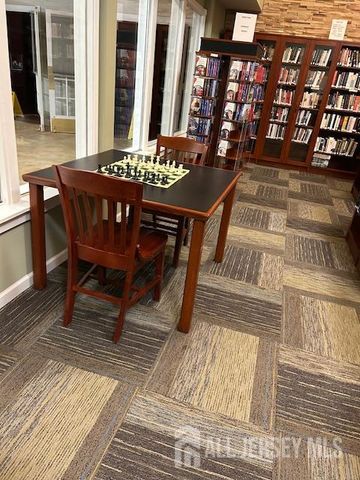 180-B Mimosa Plaza B, Monroe, NJ 08831