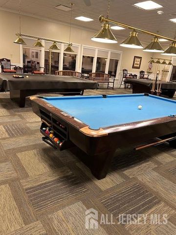 180-B Mimosa Plaza B, Monroe, NJ 08831