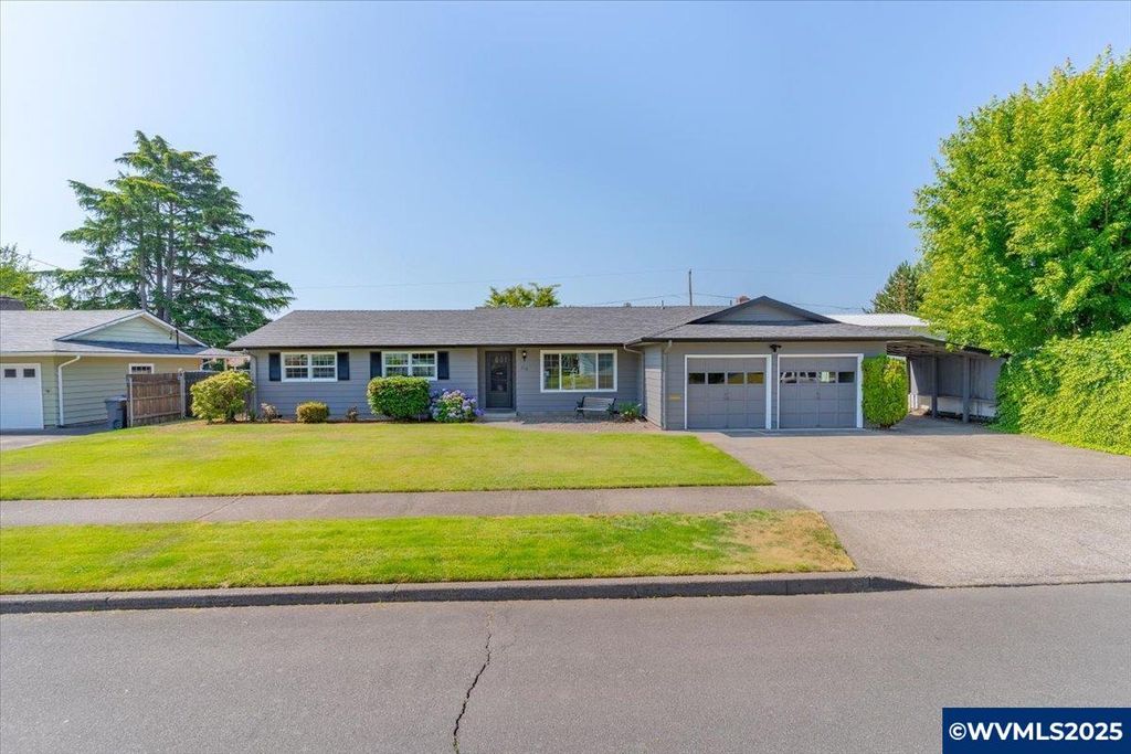 1518 Mistwood Dr NE, Keizer, OR 97303