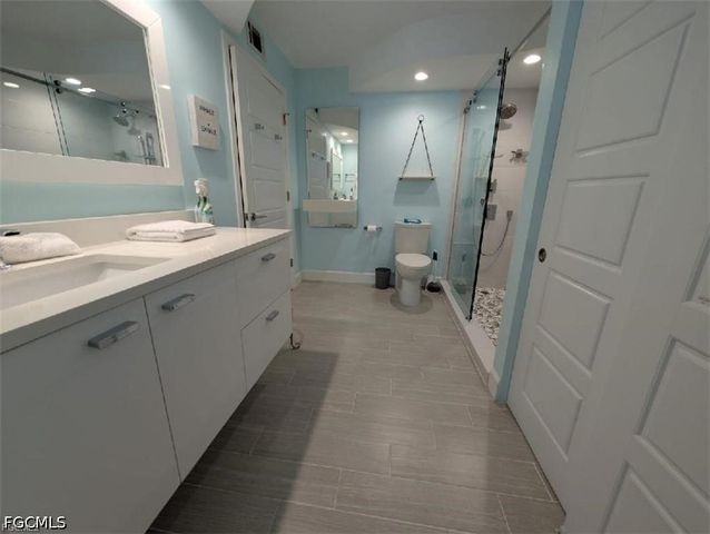 2111 Barkeley LN 13, Fort Myers, FL 33907