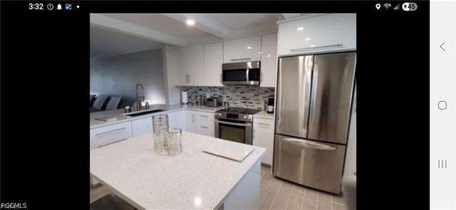 2111 Barkeley LN 13, Fort Myers, FL 33907