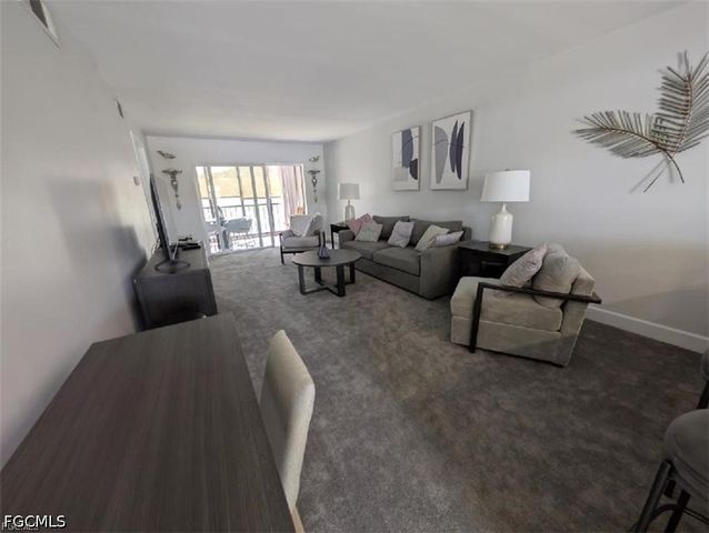 2111 Barkeley LN 13, Fort Myers, FL 33907