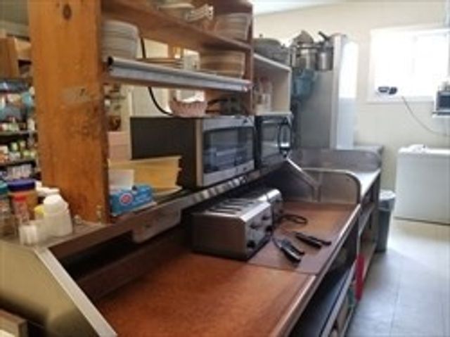 945 Ashley Blvd, New Bedford, MA 02745