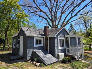 4 Private Road, East Setauket, NY 11733