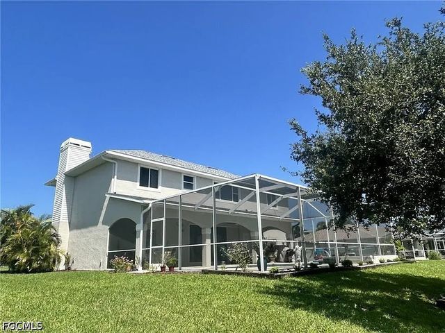 1931 SW 17th PL, Cape Coral, FL 33991