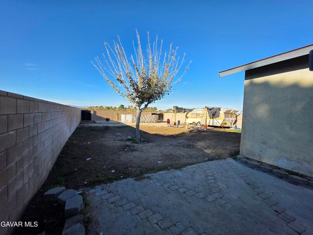 11125 Rome Beauty Drive, California City, CA 93505