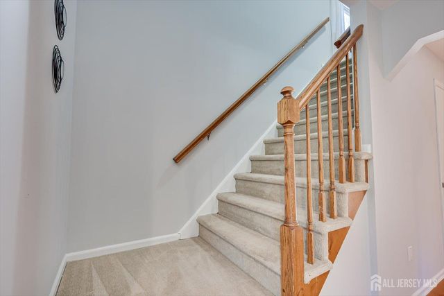 409 S 2nd Avenue S, Highland Park, NJ 08904