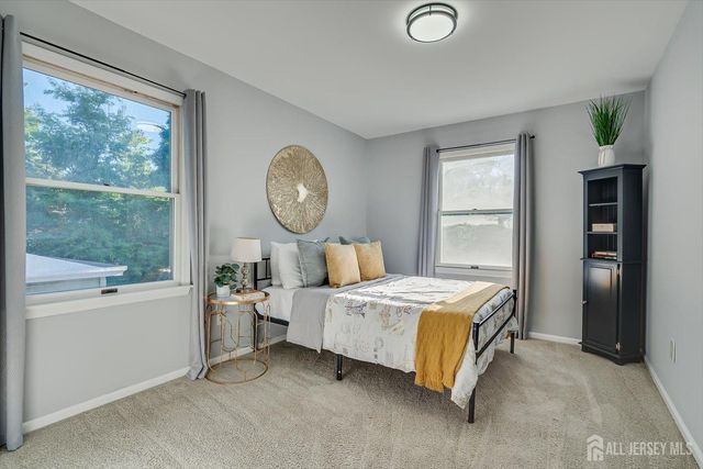 409 S 2nd Avenue S, Highland Park, NJ 08904