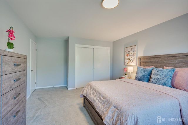 409 S 2nd Avenue S, Highland Park, NJ 08904