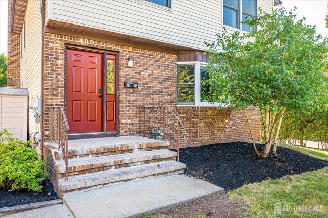 409 S 2nd Avenue S, Highland Park, NJ 08904