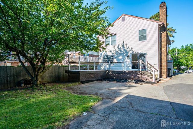 409 S 2nd Avenue S, Highland Park, NJ 08904