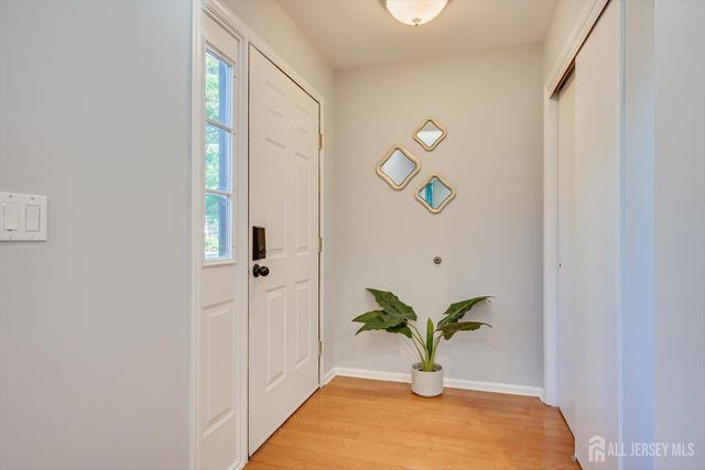 409 S 2nd Avenue S, Highland Park, NJ 08904