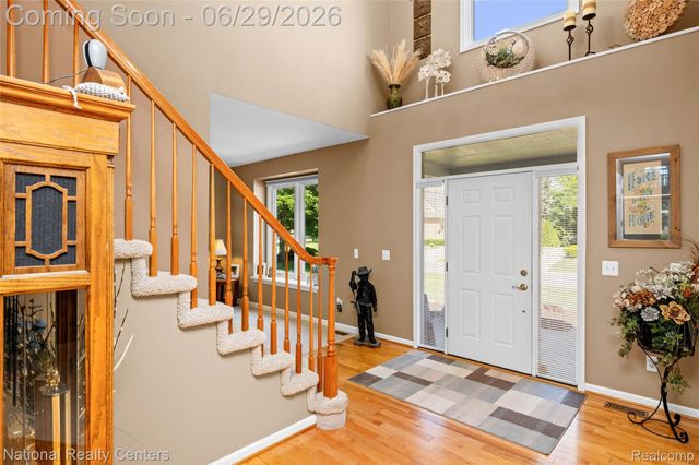 4577 Darlene Drive, Commerce Charter Township, MI 48382
