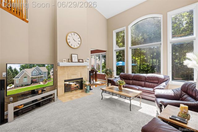 4577 Darlene Drive, Commerce Charter Township, MI 48382