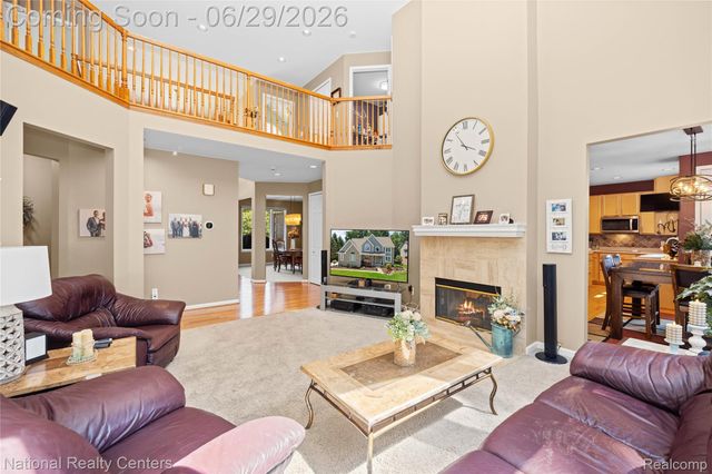 4577 Darlene Drive, Commerce Charter Township, MI 48382