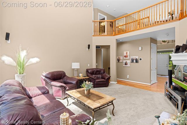 4577 Darlene Drive, Commerce Charter Township, MI 48382
