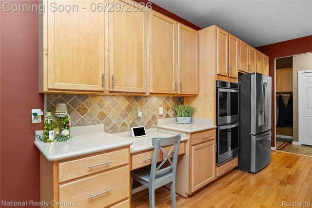 4577 Darlene Drive, Commerce Charter Township, MI 48382