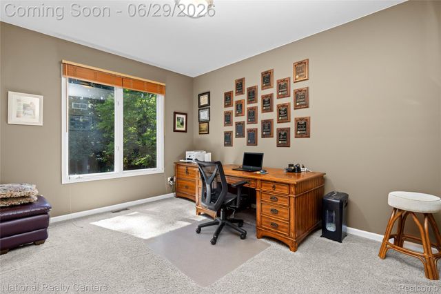 4577 Darlene Drive, Commerce Charter Township, MI 48382