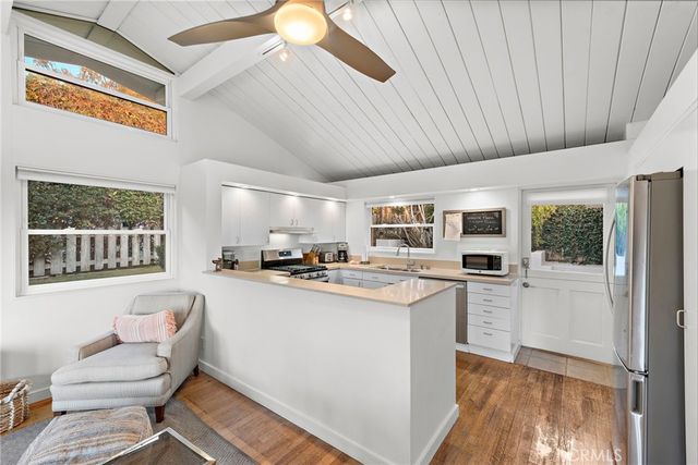 595 Bluebird Canyon Drive, Laguna Beach, CA 92651