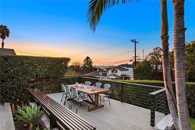 595 Bluebird Canyon Drive, Laguna Beach, CA 92651