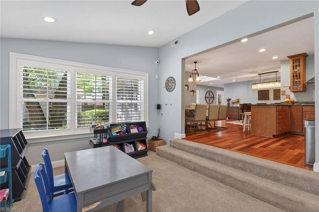 7305 Appletree LN, Norfolk, VA 23505